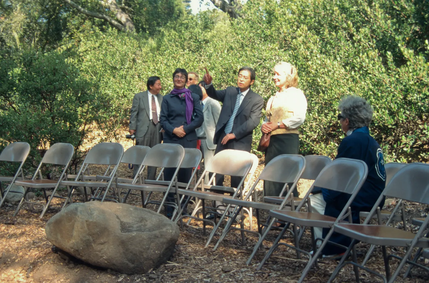Japanese consul-general visit to Tea House