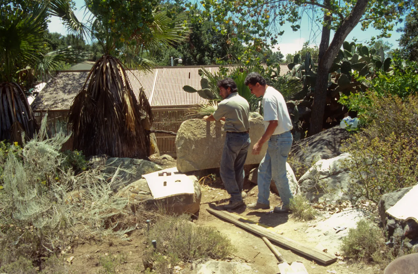 construction and placement of the Pritzlaff Bench in the Desert Section, 2000