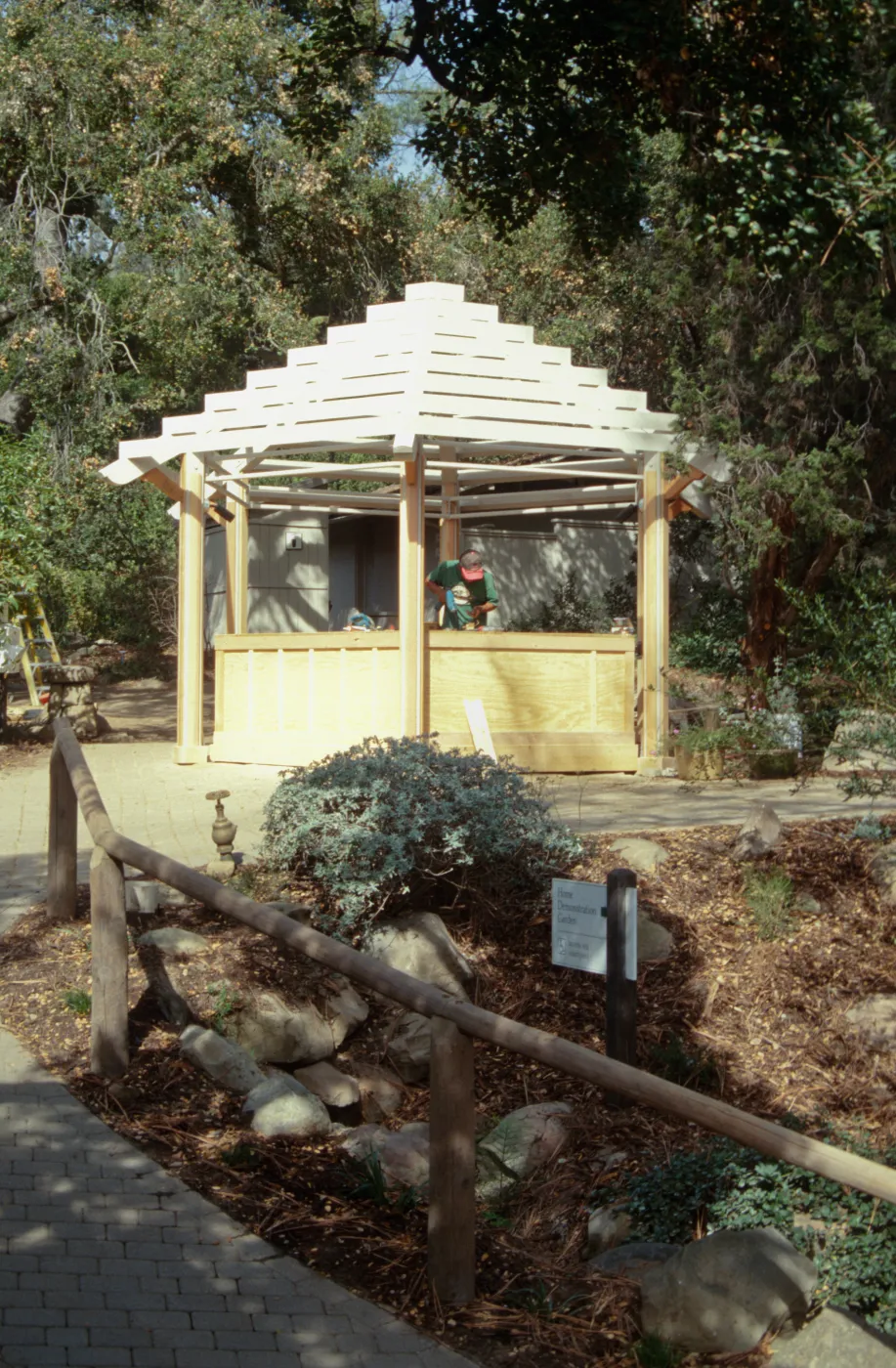 Entry Kiosk Construction