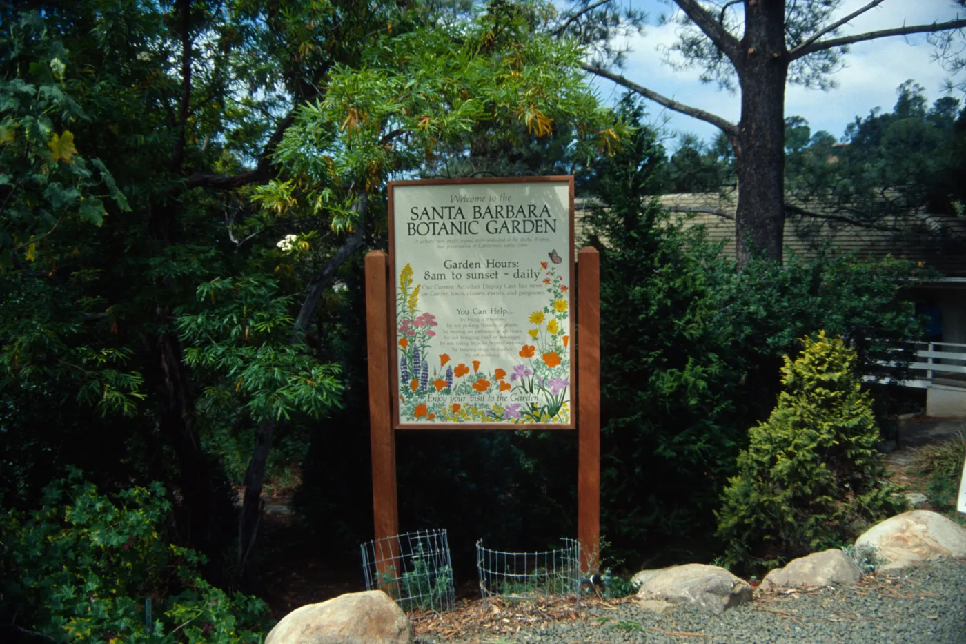 'Santa Barbara Botanic Garden' entrance sign