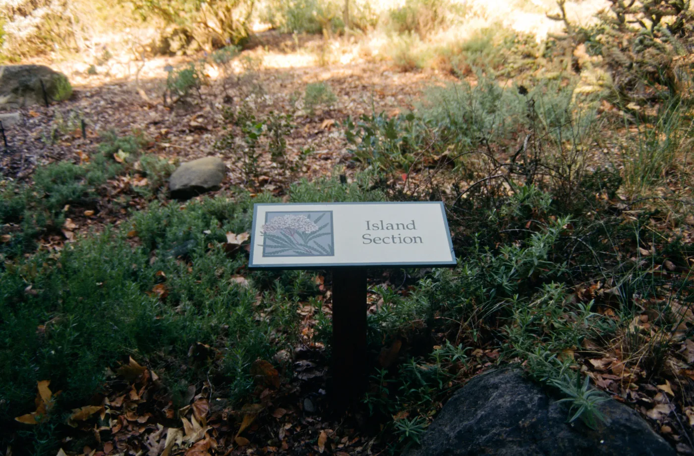 Island Section Sign