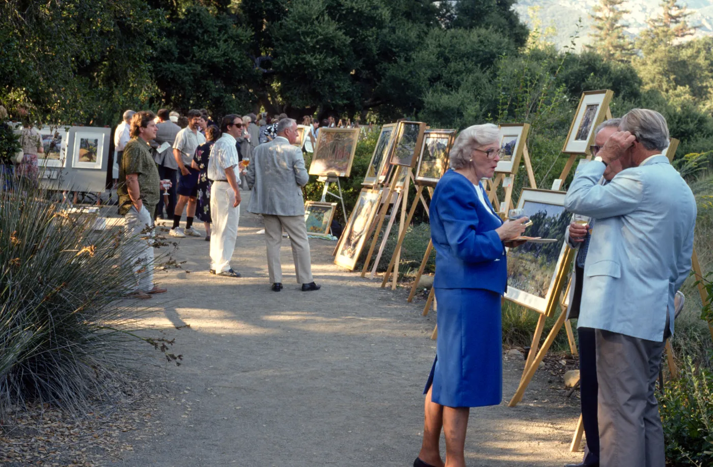 Art Inspired in the Garden Fundraiser