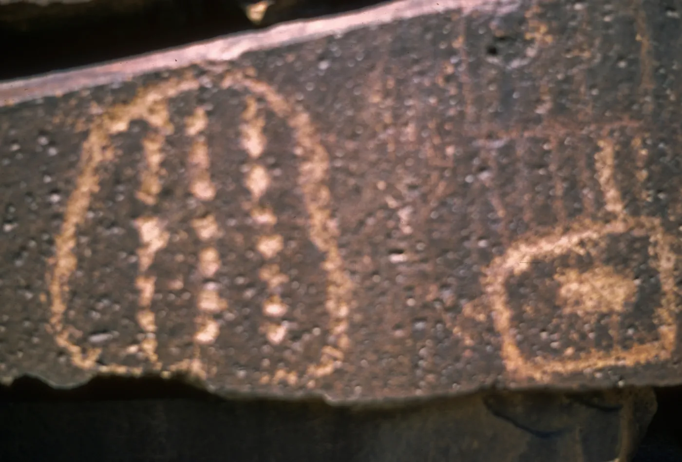 Coso, petroglyphs