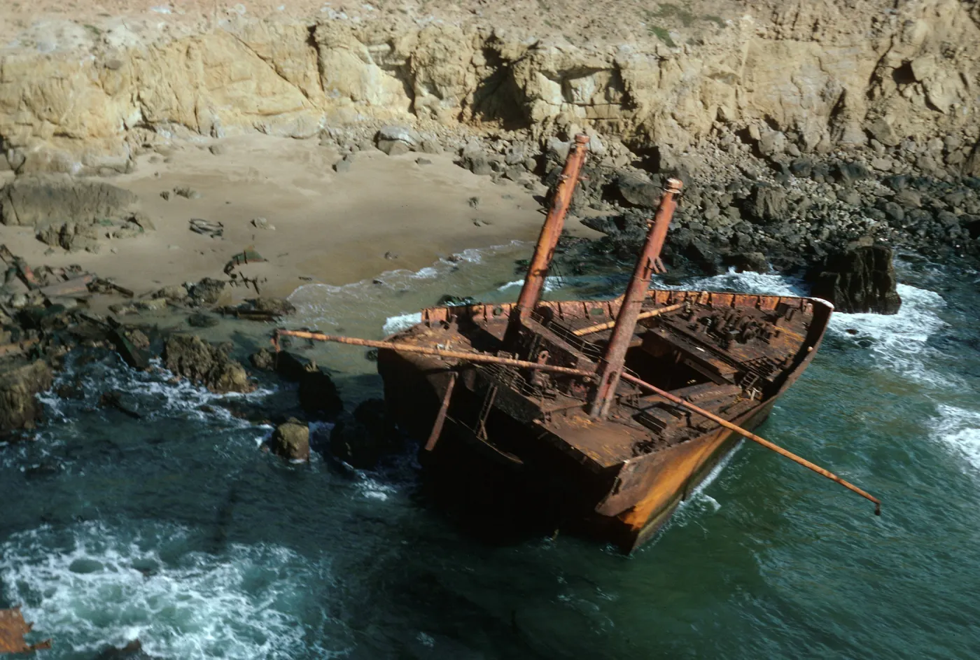 Santa Rosa Island, Chickasaw Shipwreck