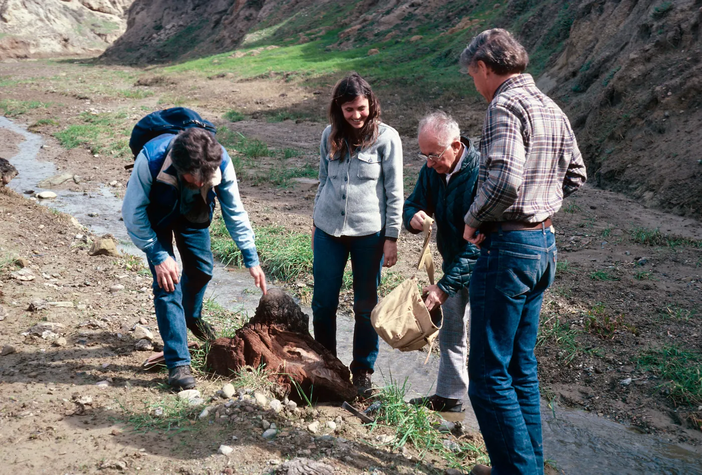 fossil hunting with Dan Axelrod, Cañada de Los Sauces