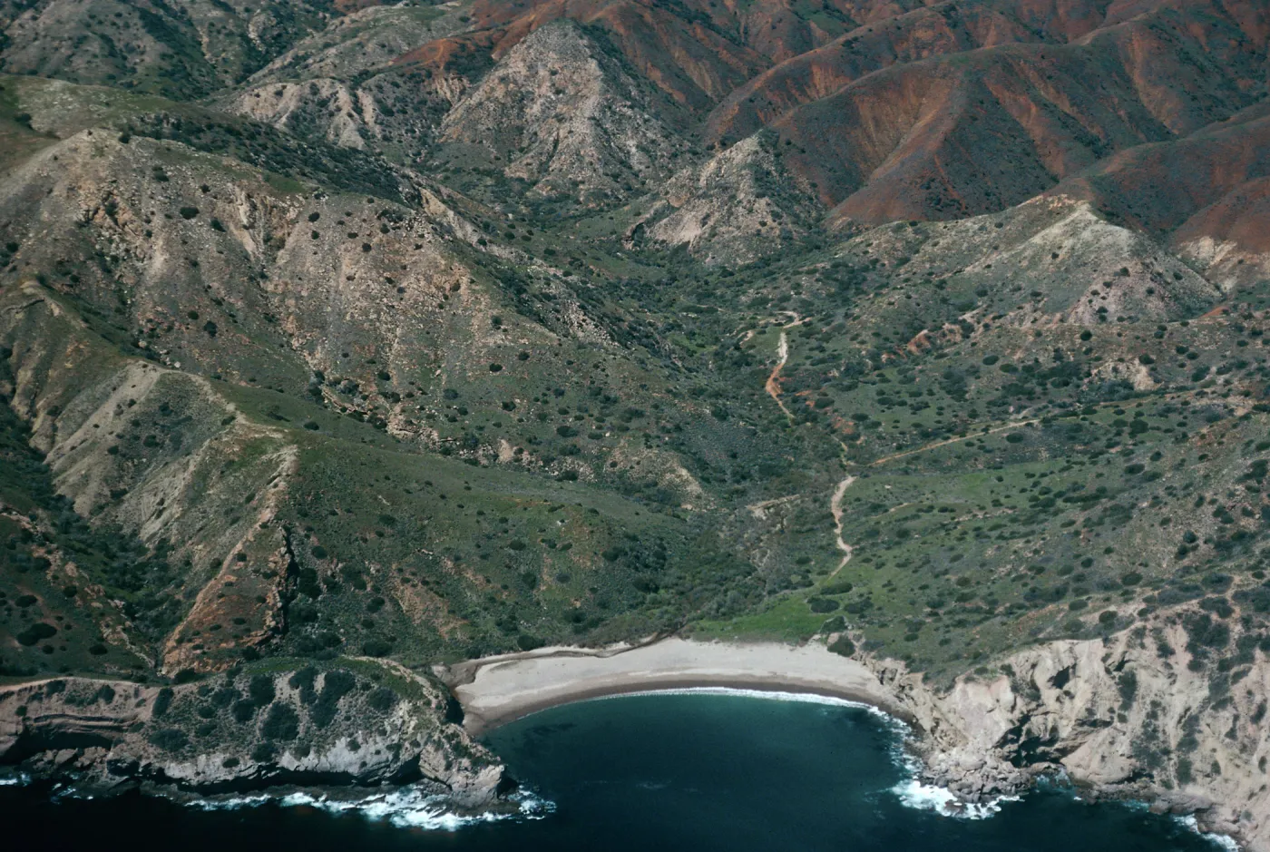 Coches Prietos, Santa Cruz Island