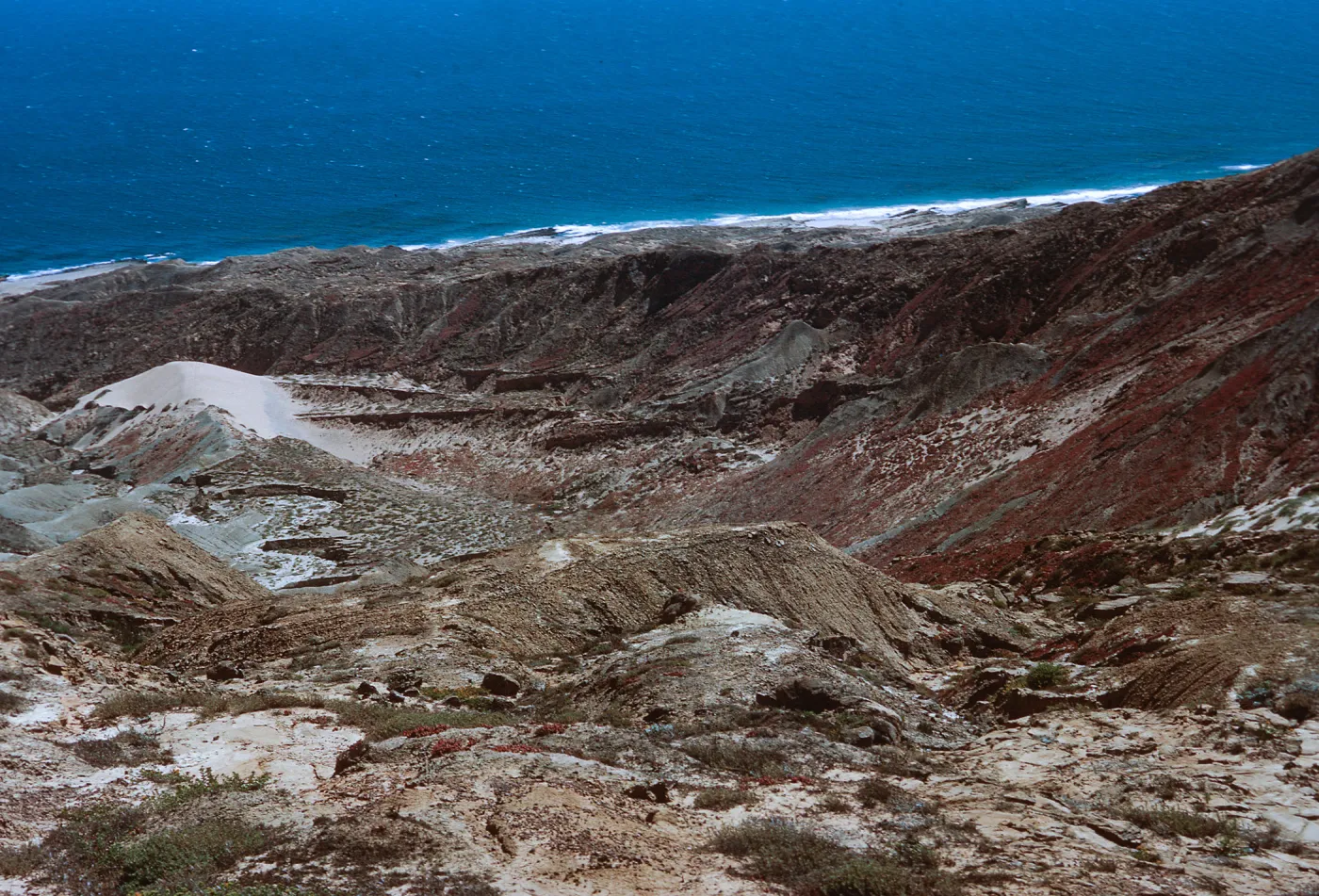 1/ West side of sand dune canyon from the North, 65-95 & SN-2