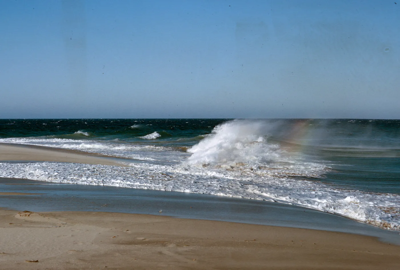 5/ wave breaking along South side of sand spit, 65-115 & SN-32