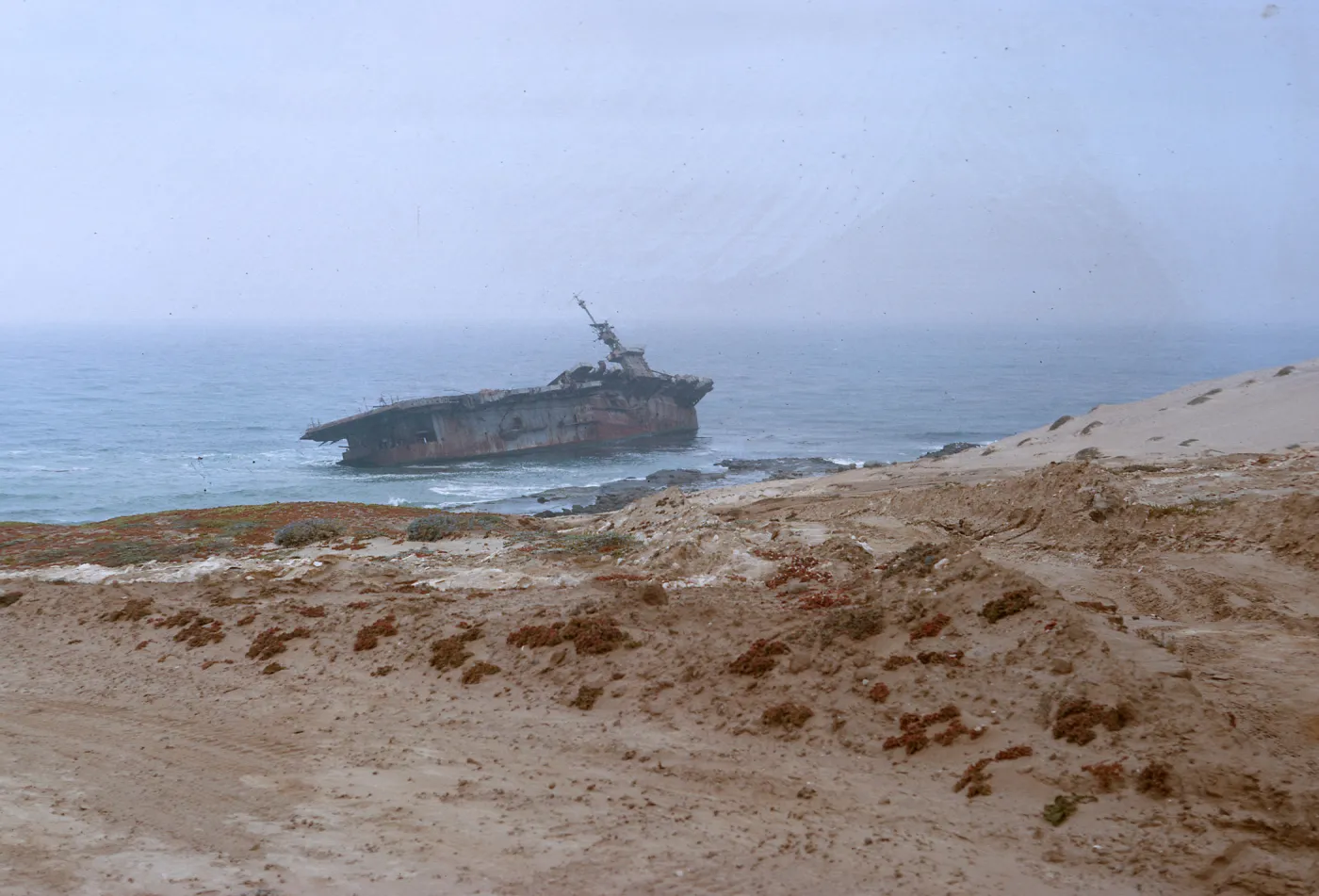 15/ aircraft carrier - looking North, 65-181 & SN-98