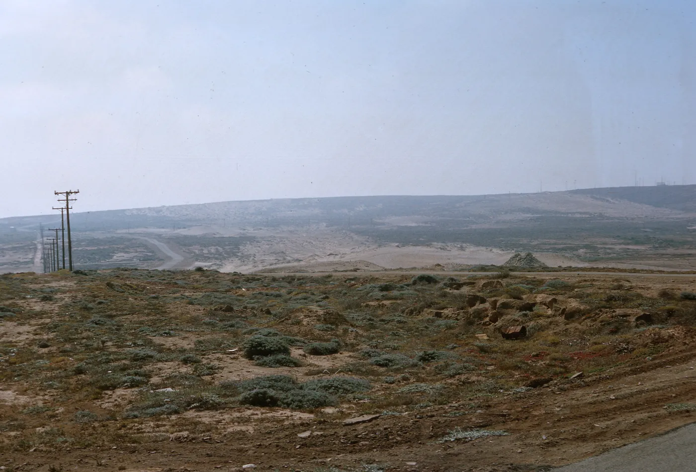 21/ looking South from station - Benchmark 616, over mesa top, 65-207 & SN-124