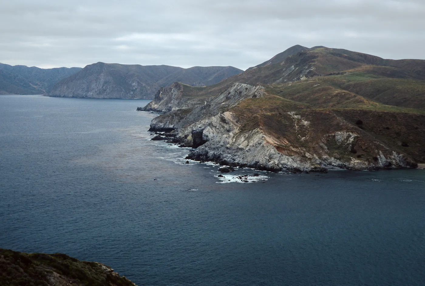 coastline, West of Little Harbor, Santa Catalina Island