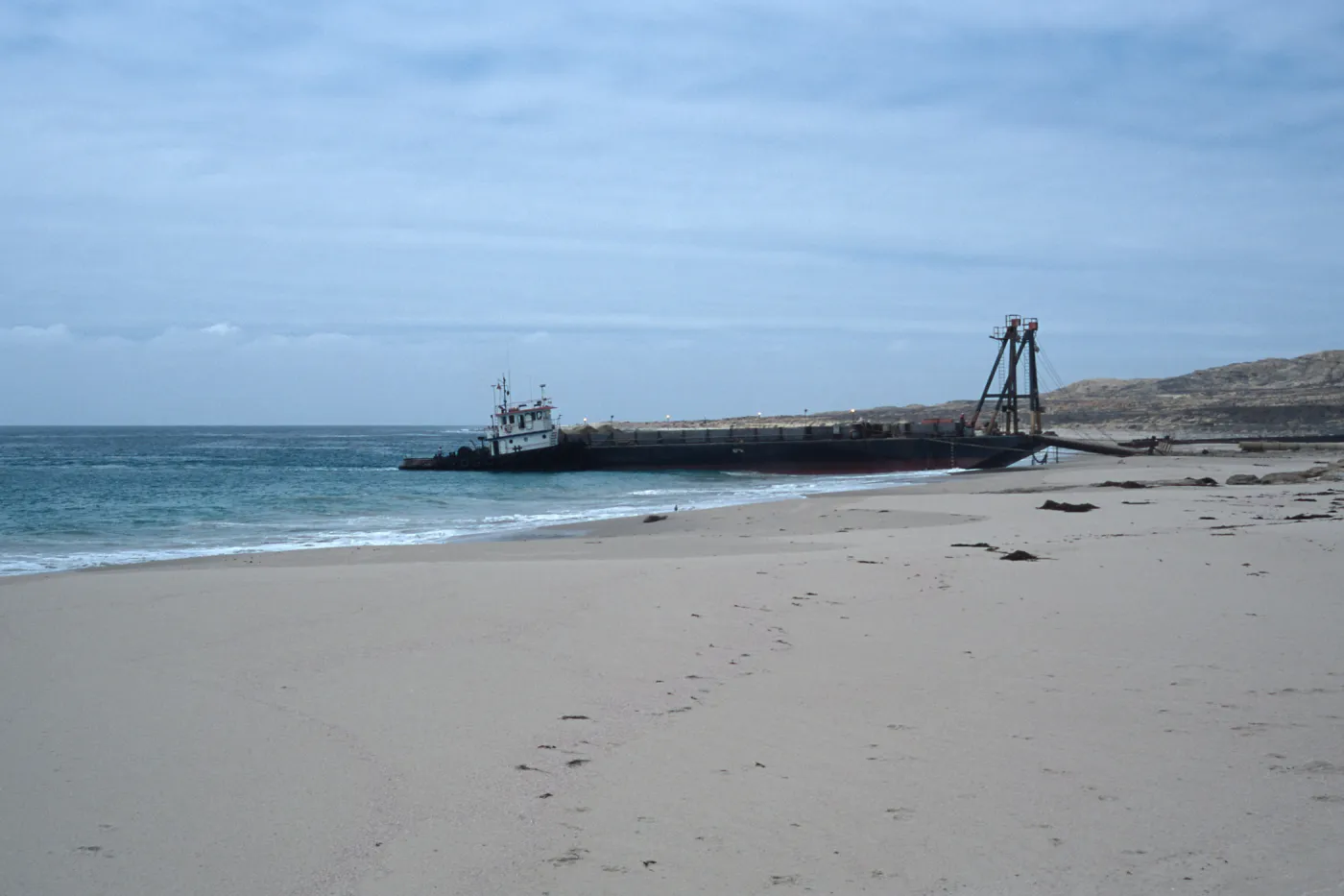 Metric Company barge, Daytona Beach, San Nicolas Island