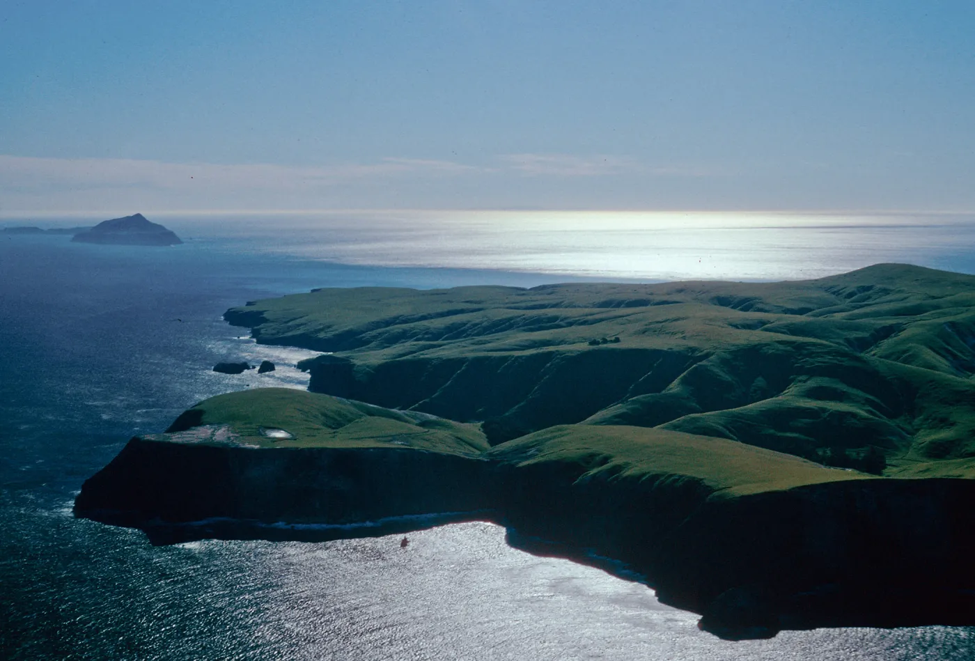 Cavern Point, Scorpion Bay & San Pedro Point, Anacapa Island in background, East Santa Cruz Island