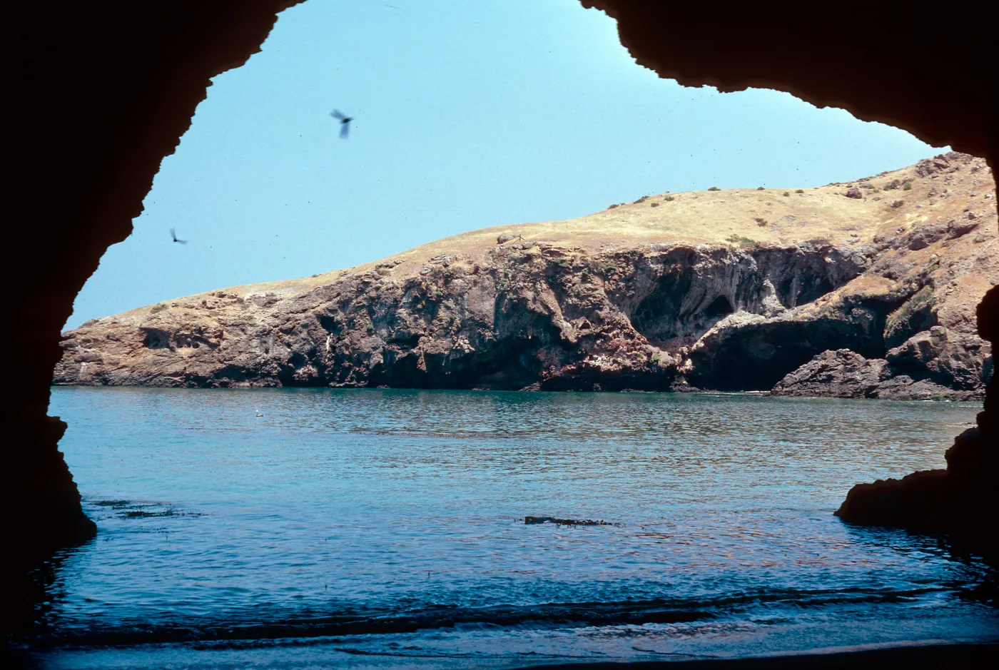 Cueva Valdez, Santa Cruz Island