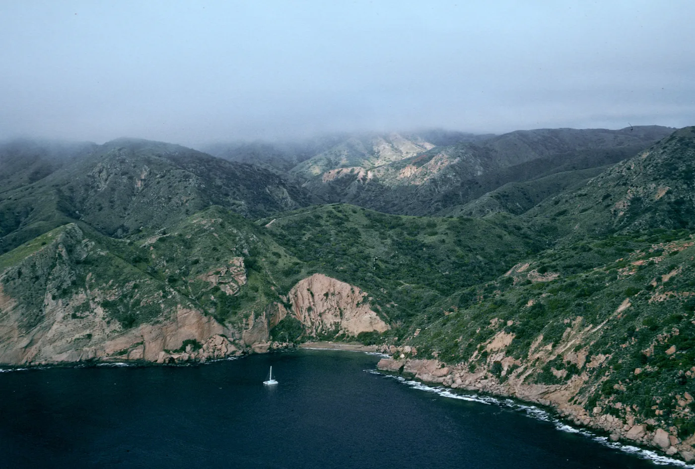 Alberts Anchorage, Santa Cruz Island