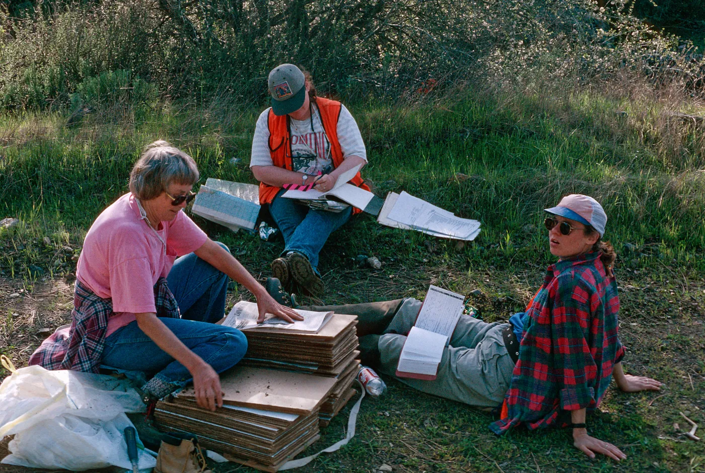 Garden Research field trip, Ft. Hunter-Liggett, Santa Lucia Mountains, Beth Painter, Liz Neese, Lisa Metz, April, 1996