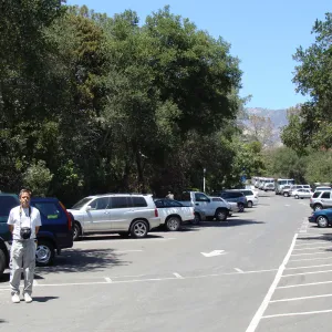 John Wardlaw (photographer) in the SBBG parking lot, after the Jesusita Fire