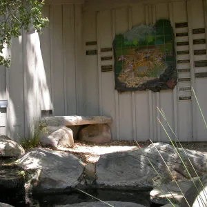 Gion Bench at Information Kiosk (Bench #5)