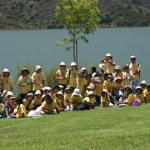 Fun in the Sun, group photo, Lake Casitas, SBBG education tours, 2005-2006