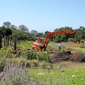 Deconstruction of the Herb Parker sculpture