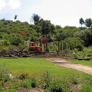 Deconstruction of the Herb Parker sculpture