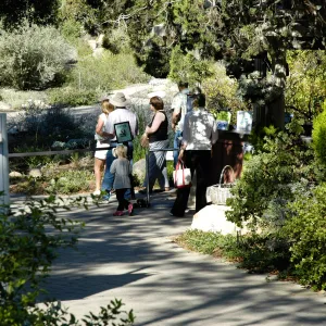 visitors at the Garden Entrance, SBBG Community Free Day, October 16 2011