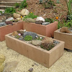New trough gardens in the Meadow View