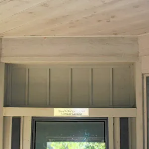 Information Kiosk, interior