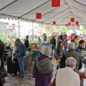 2013 Holiday Marketplace