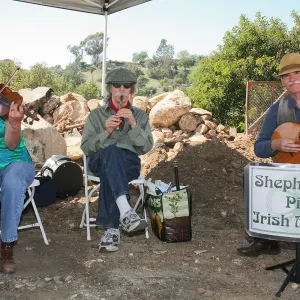SBBG Golden Shovel Event, John C. Pritzlaff Conservation Center, Shepherd's Pie Irish Musicians