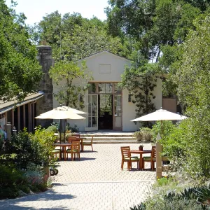 Blaksley Library and Courtyard