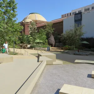 Natural History Museum of Los Angeles, Nature Gardens