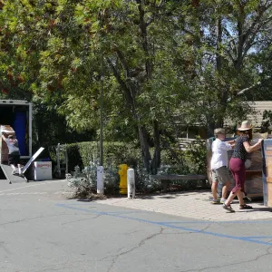 2016 Herbarium Collection Move, loading trucks