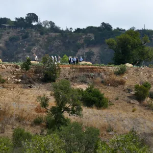 Men’s Garden Club touring the Island View Garden