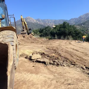 Pritzlaff Conservation Center construction, Construction of upper parking lot