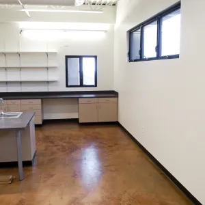 Pritzlaff Conservation Center construction, multipurpose lab