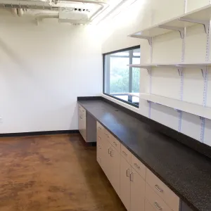 Pritzlaff Conservation Center construction, multipurpose lab