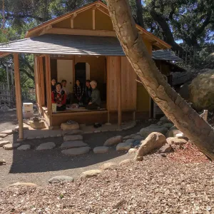 ShinKanAn Teahouse Volunteers