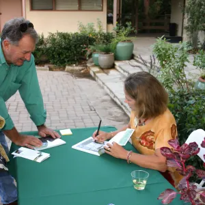 â€˜Canyon Voices' book signing