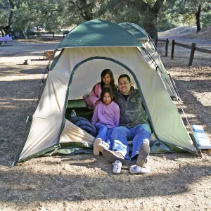 FamCamp 2008, Family in tent