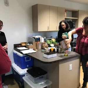 Emily Sanders Winter Wellness Medicine Making Workshop
