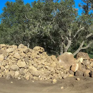Hansen site, digging Hort Barn foundation