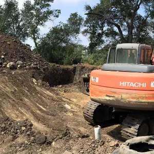 Hansen site, digging Hort Barn foundation