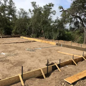 Hansen Site, Hort Barn construction