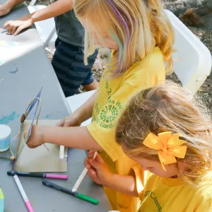 Acorn Adventurers Summer Camp, picture frame decorating activity