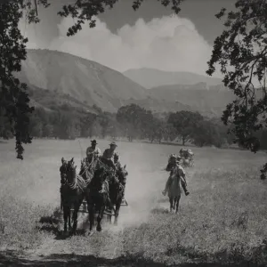 Annual ride of Santa Barbara's Los Rancheros Vistadores