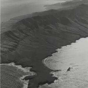 Fraser Point, Santa Cruz Island from above, © William Dewey
