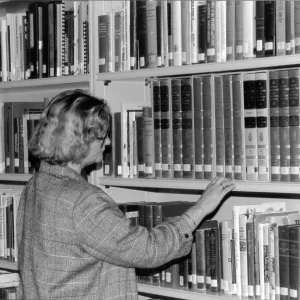 2014 AAM Accreditation Self-Study Documentation: Library (interior)