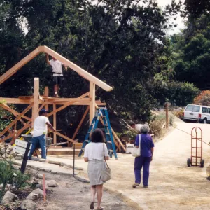 1998 construction of the entrance kiosk and stone pavers