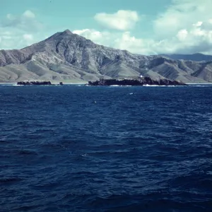 Santa Cruz Island, White Mountain from boat